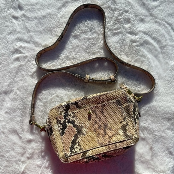 Madewell The Transport Snake Leather Camera Bag - Picture 2 of 12